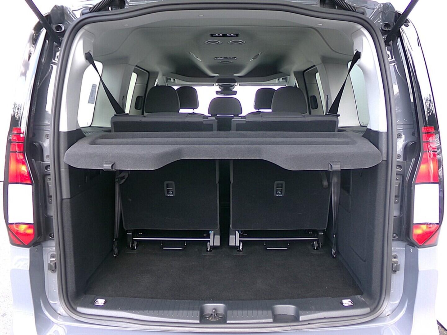 O419V07656_34.webp_CADDY  2.0 TDI 90 kW manuál, DPH