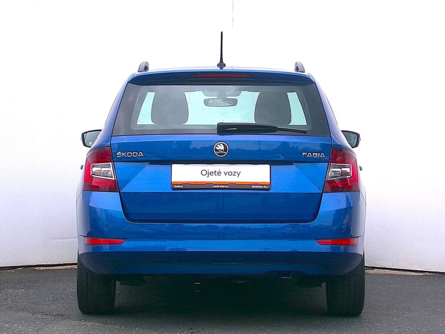 O419V07661_17.webp_FABIA Style 1.0 TSI 81 kW manuál, DPH
