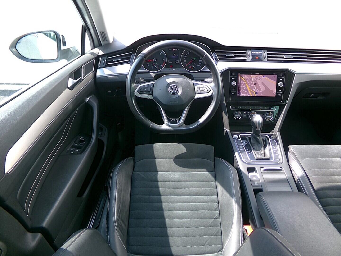 O419V07670_24.webp_PASSAT VARIANT R-line 2.0 TDI 140 kW automat, DPH