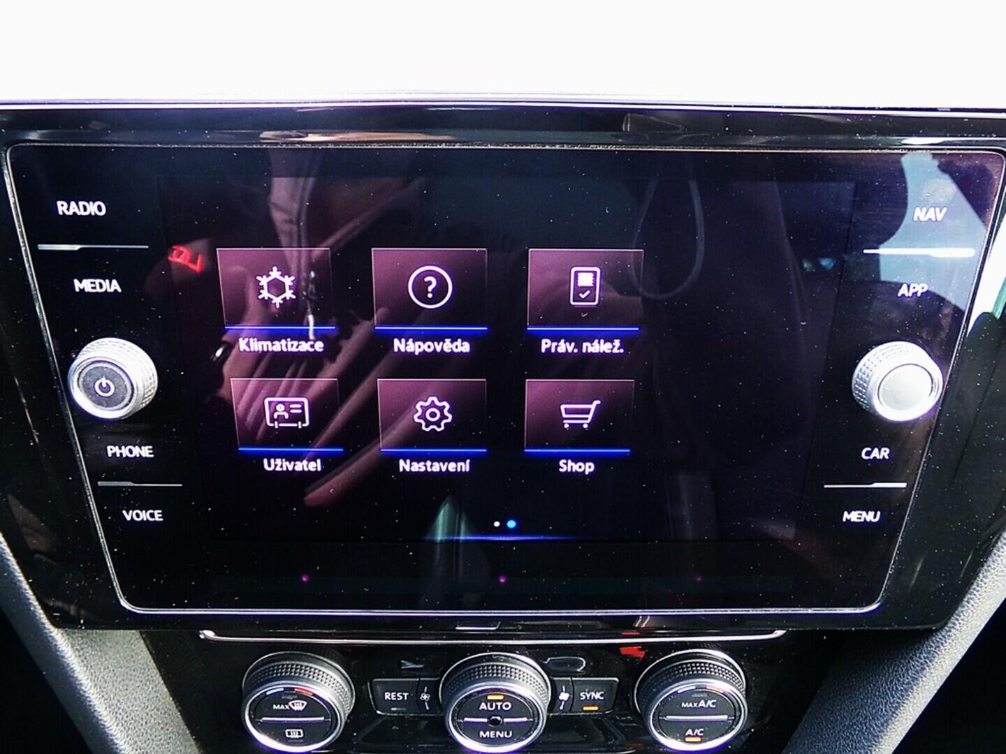 O419V07670_26.webp_PASSAT VARIANT R-line 2.0 TDI 140 kW automat, DPH