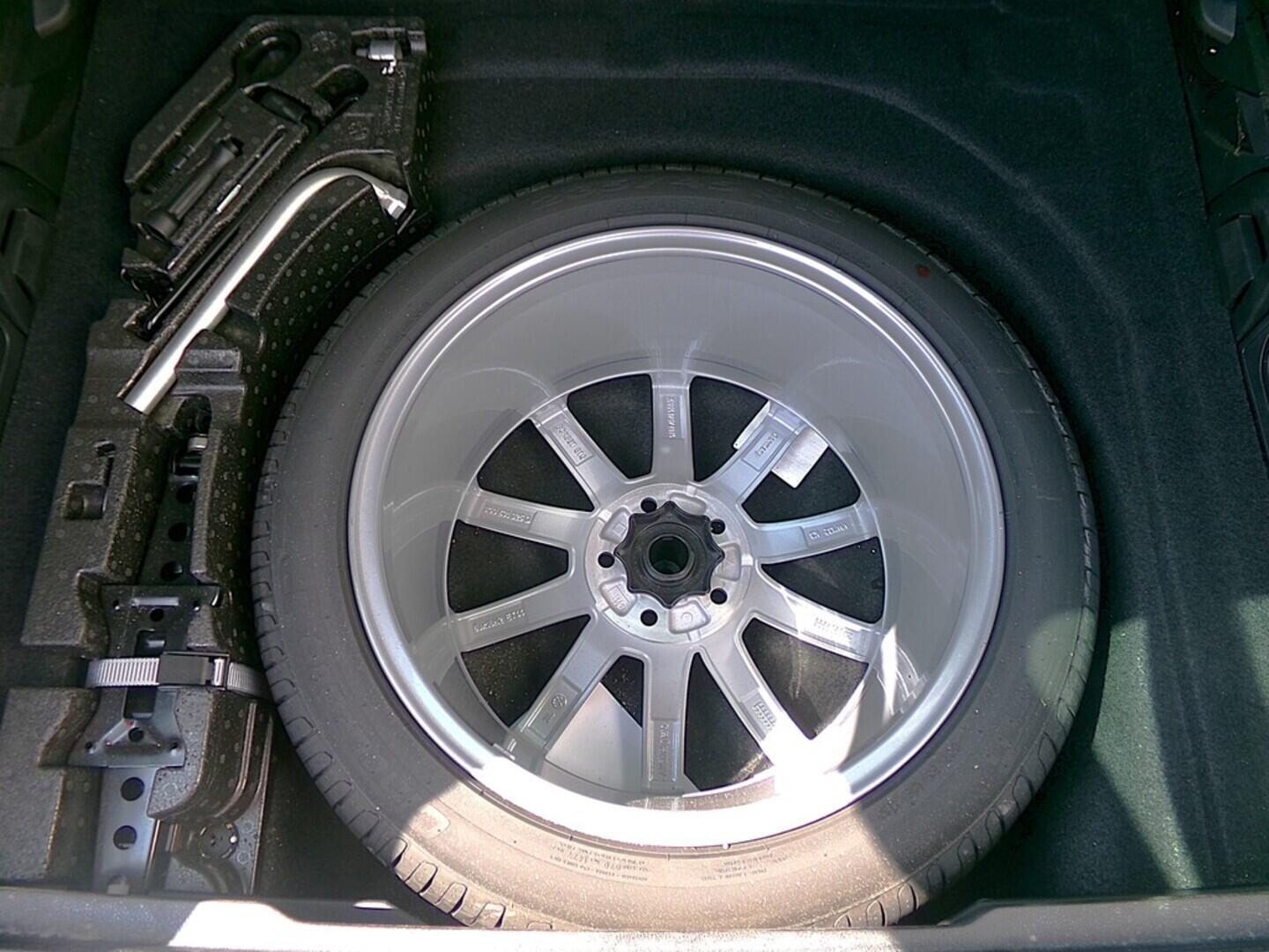 O419V07670_38.webp_PASSAT VARIANT R-line 2.0 TDI 140 kW automat, DPH