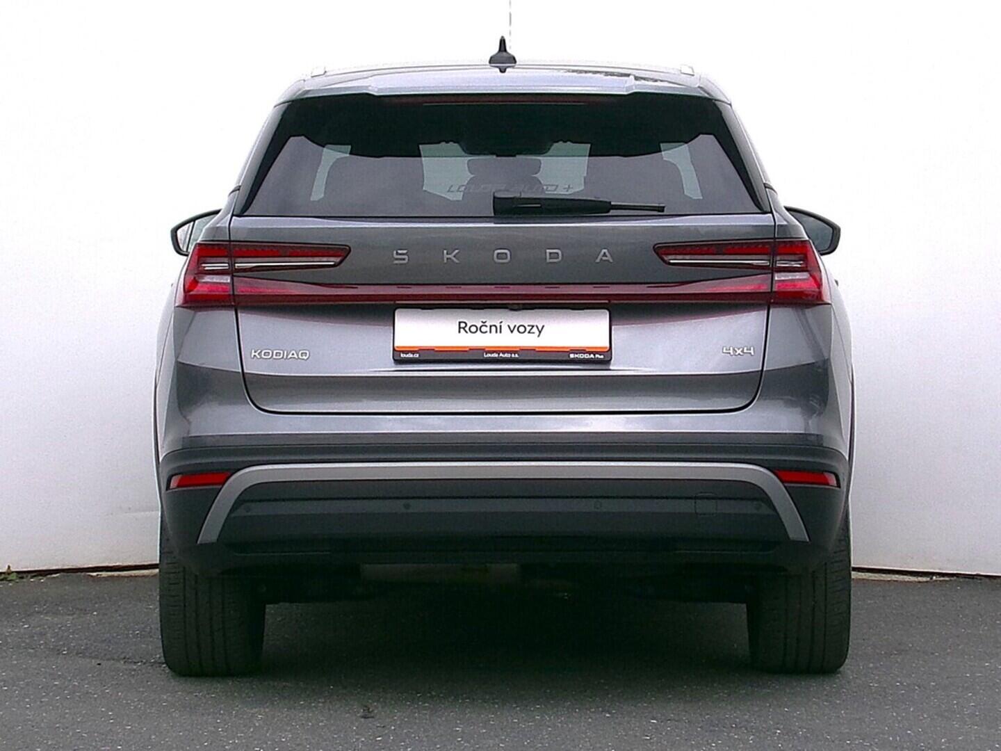 O419V07671_17.webp_KODIAQ Selection 2.0 TDI 142 kW automat, DPH