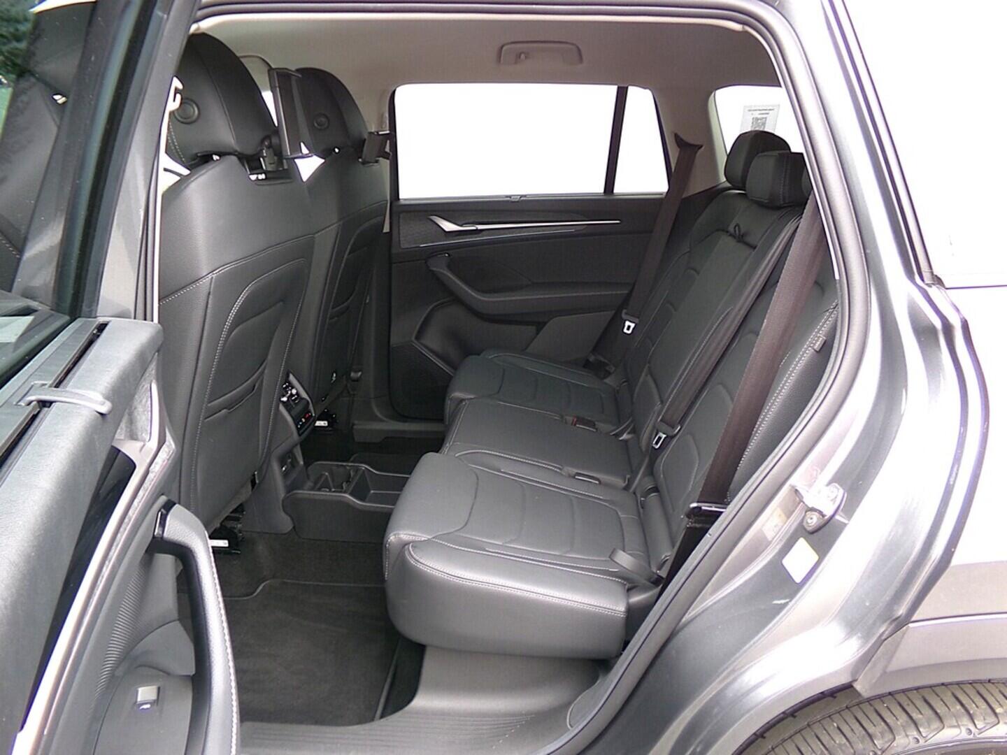 O419V07671_38.webp_KODIAQ Selection 2.0 TDI 142 kW automat, DPH