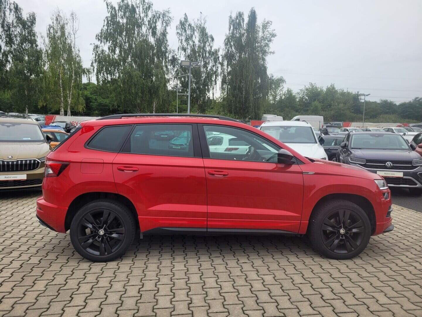 O419V07677_12.webp_KAROQ SportLine 1.5 TSI 110 kW automat, DPH