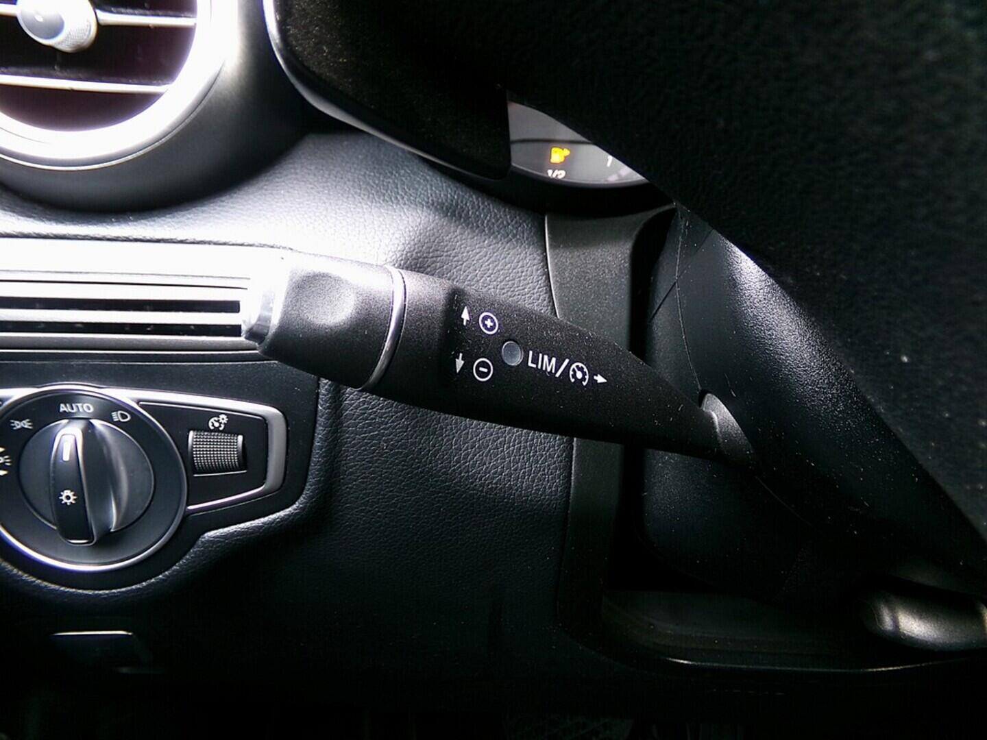 O419V07683_24.webp_GLC Coupé AMG paket 2.0  155 kW automat, DPH