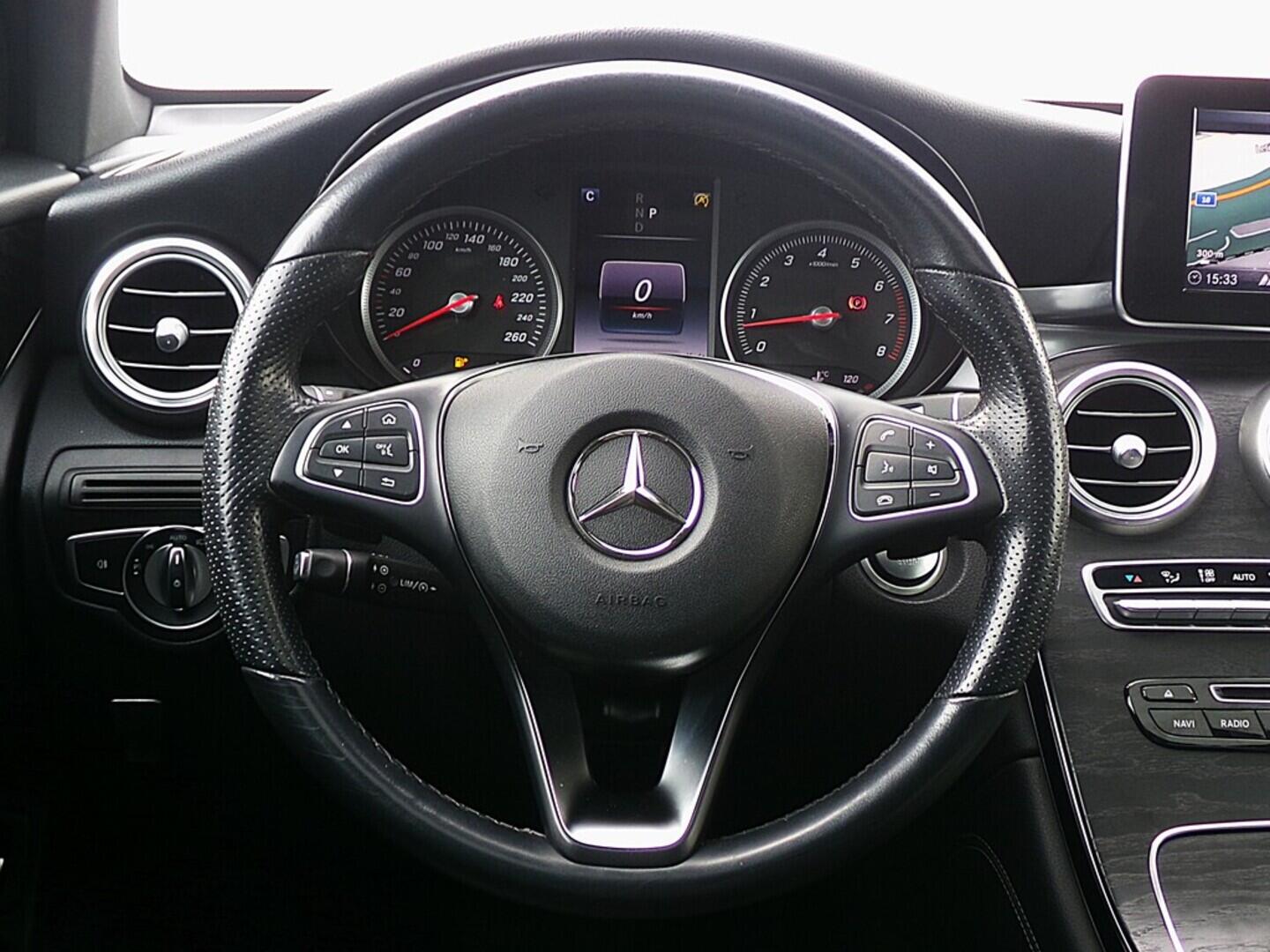 O419V07683_25.webp_GLC Coupé AMG paket 2.0  155 kW automat, DPH