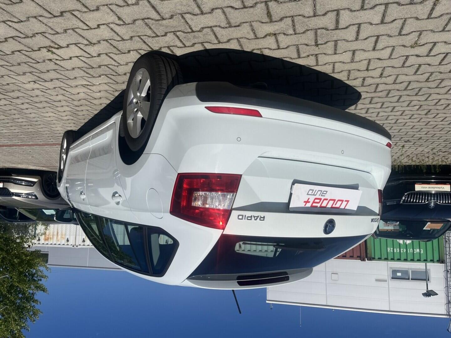 O419V07685_12.webp_RAPID Ambition 1.2 TSI 81 kW manuál