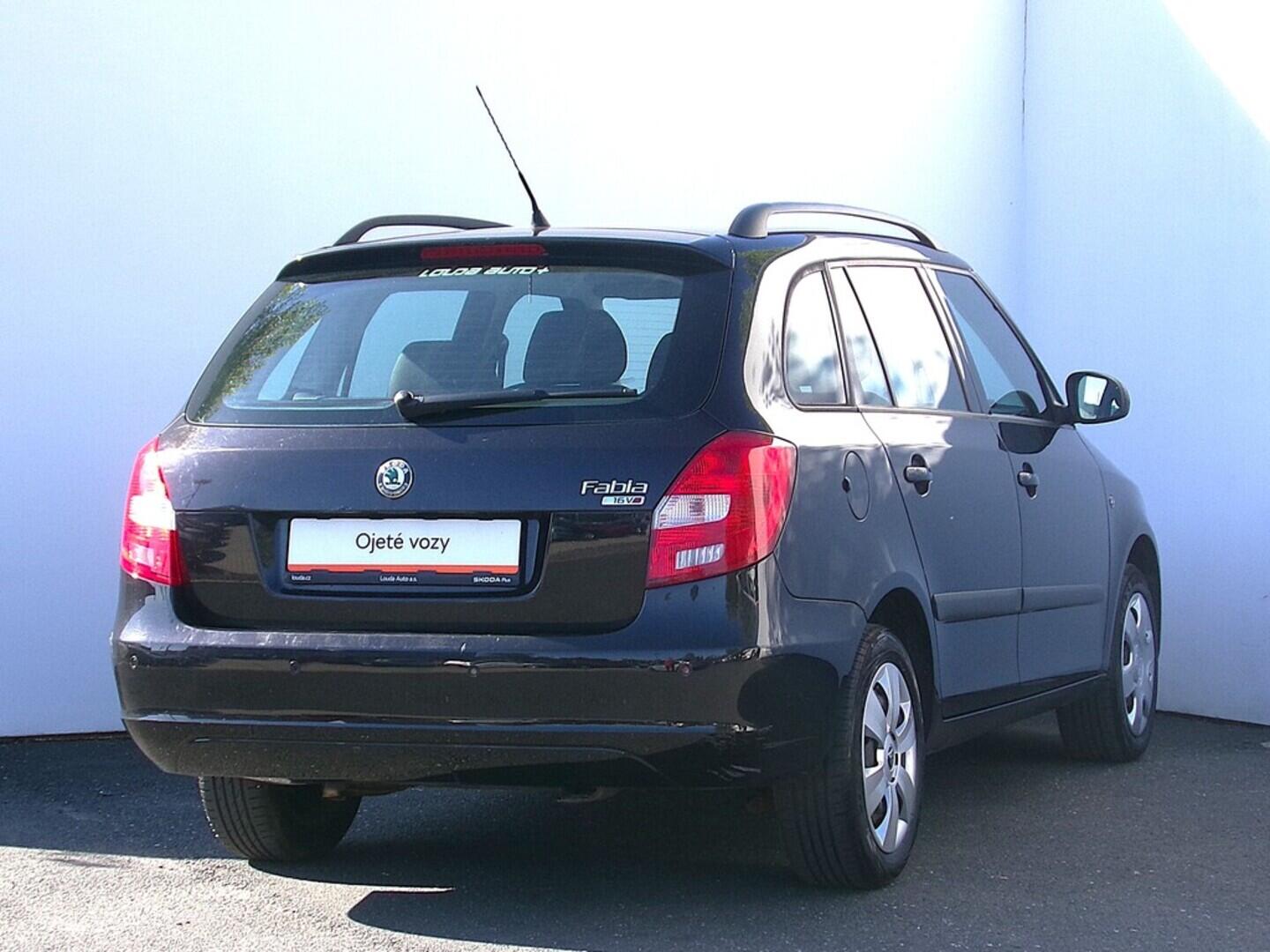 O419V07693_11.webp_FABIA  1.6 MPI 77 kW manuál