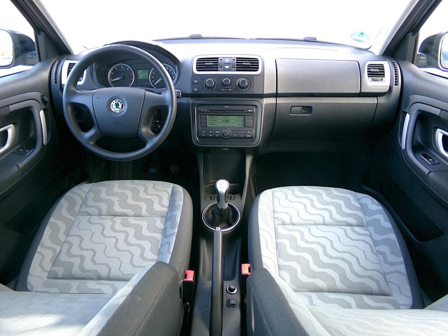O419V07693_18.webp_FABIA  1.6 MPI 77 kW manuál