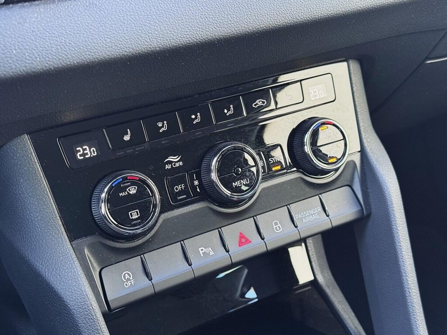 O419V07694_29.webp_KAROQ Ambition 1.5 TSI 110 kW automat, DPH