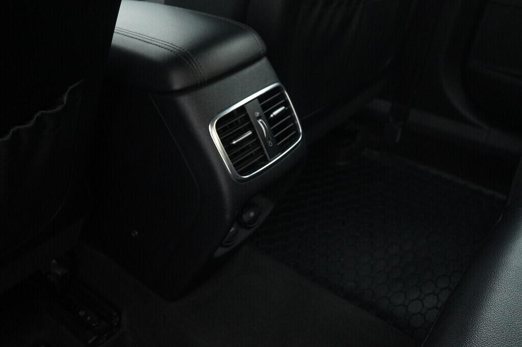 O419V07696_35.webp_OPTIMA Spirit 1.7  104 kW manuál