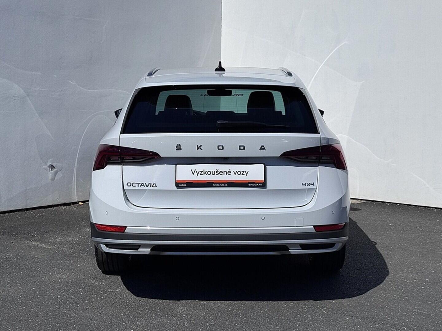 O419V07699_17.webp_OCTAVIA Scout 2.0 TDI 147 kW automat, DPH