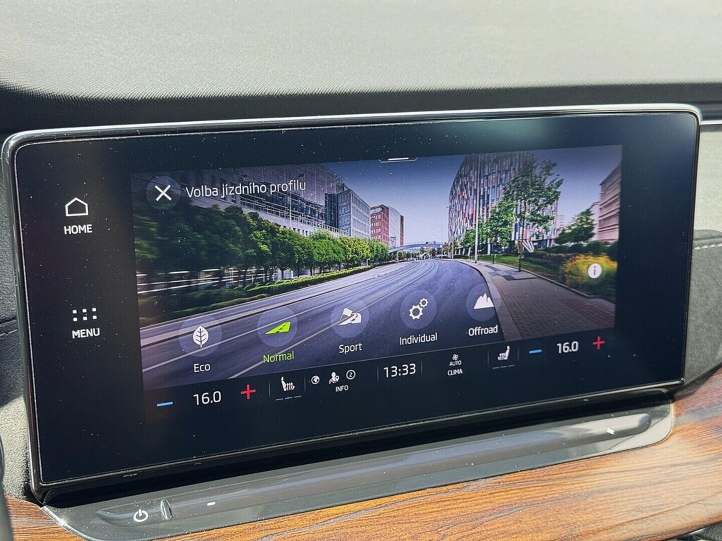 O419V07699_25.webp_OCTAVIA Scout 2.0 TDI 147 kW automat, DPH