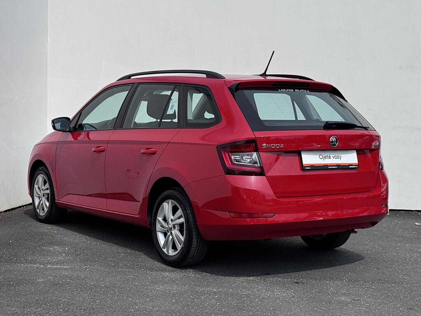 O419V07703_15.webp_FABIA Style 1.0 TSI 70 kW manuál