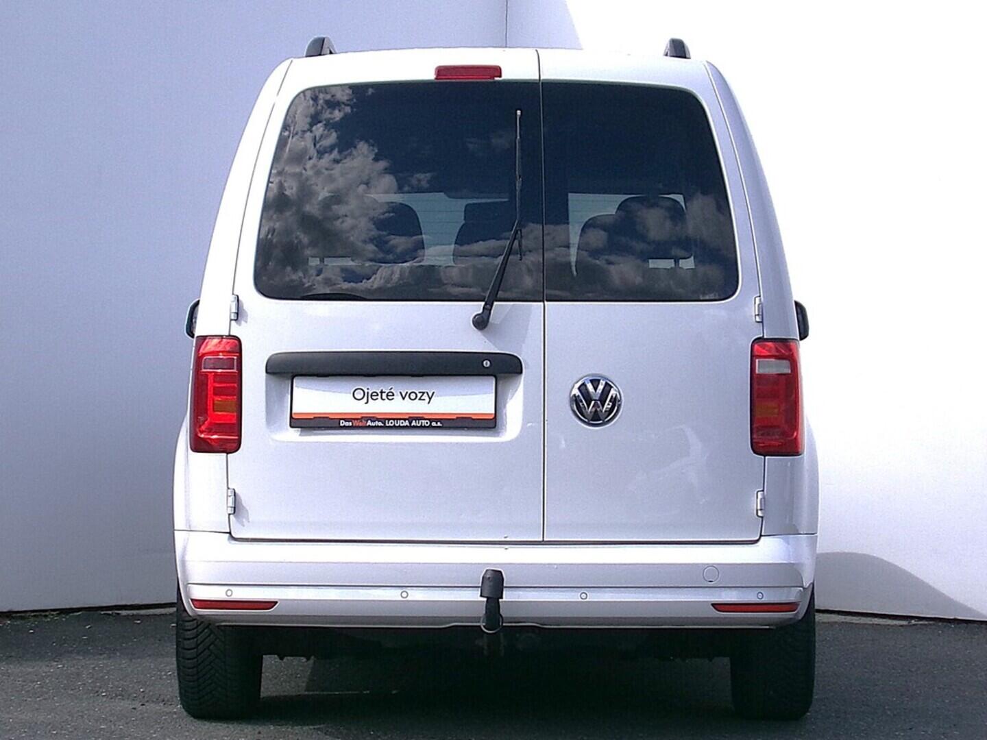 O419V07704_17.webp_CADDY Trendline 1.4  81 kW manuál