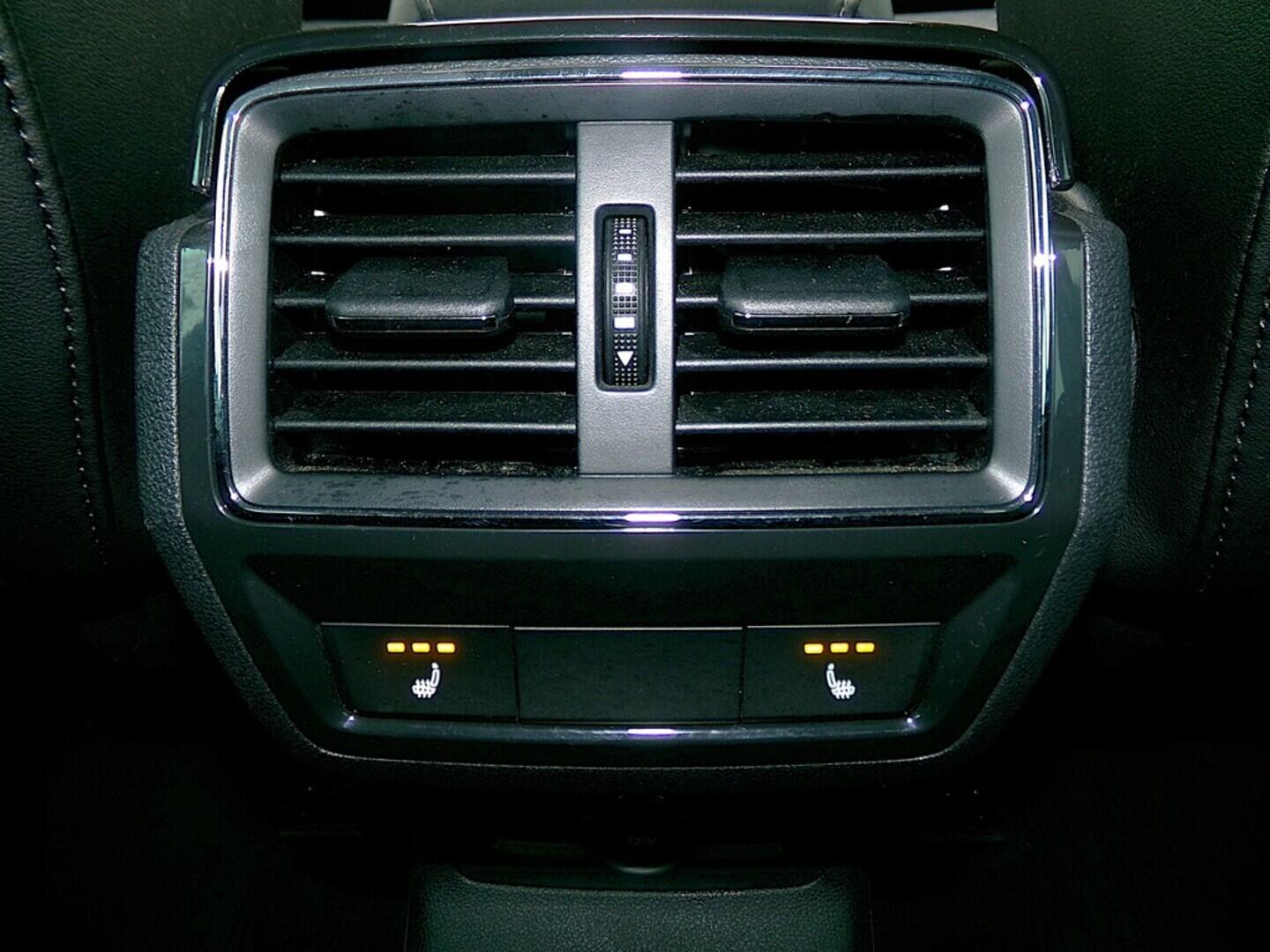 O419V07707_34.webp_KAROQ Style 1.5 TSI 110 kW automat, DPH