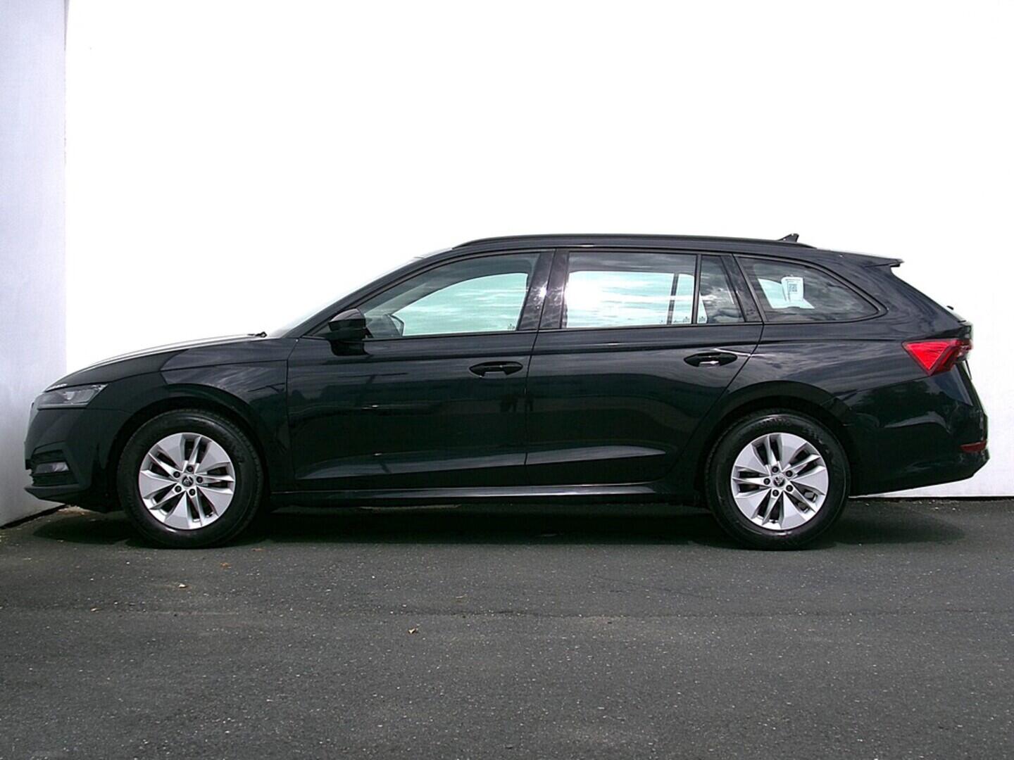 O419V07711_12.webp_OCTAVIA Ambition 1.5 TSI 110 kW automat, DPH