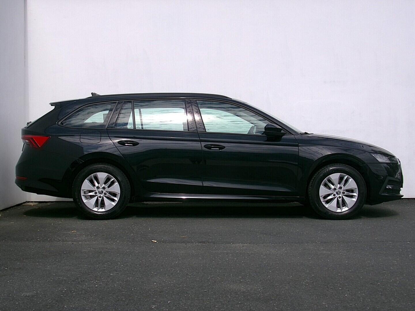 O419V07711_16.webp_OCTAVIA Ambition 1.5 TSI 110 kW automat, DPH