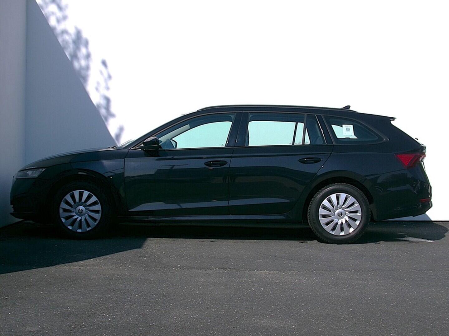 O419V07712_12.webp_OCTAVIA Active 2.0 TDI 85 kW manuál, DPH