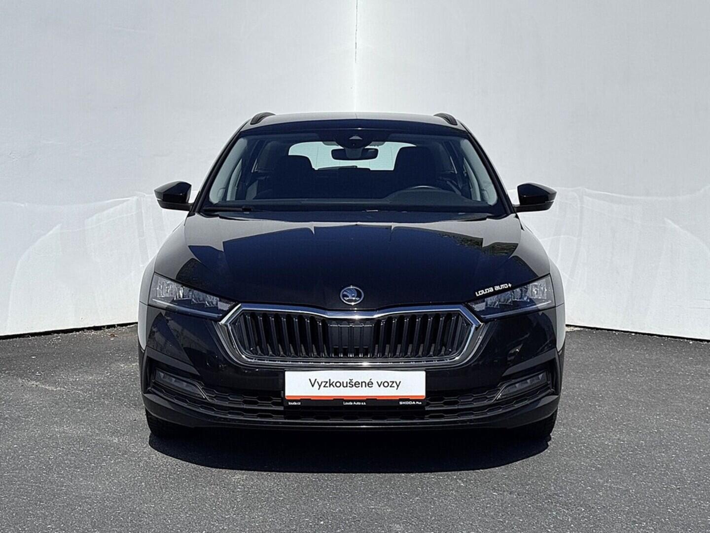 O419V07713_13.webp_OCTAVIA Ambition 1.5 TSI 110 kW automat, DPH