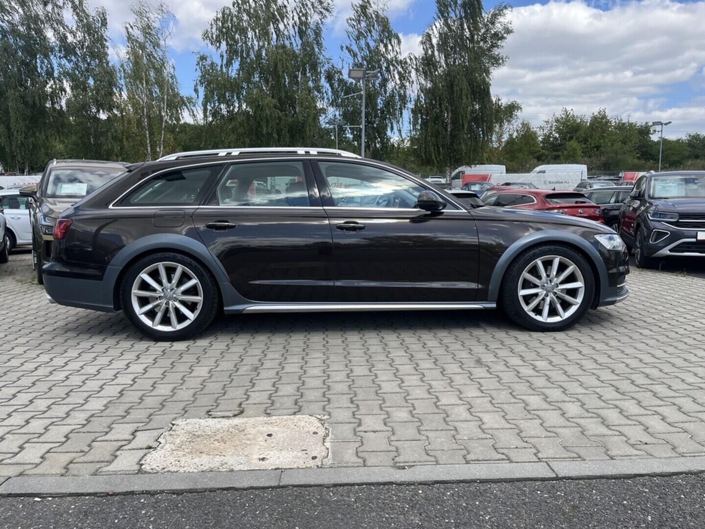 O419V07716_11.webp_A6 ALLROAD QUATTRO  3.0 TDI 200 kW automat, DPH