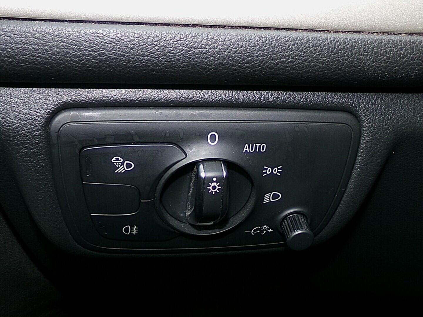 O419V07716_22.webp_A6 ALLROAD QUATTRO  3.0 TDI 200 kW automat, DPH