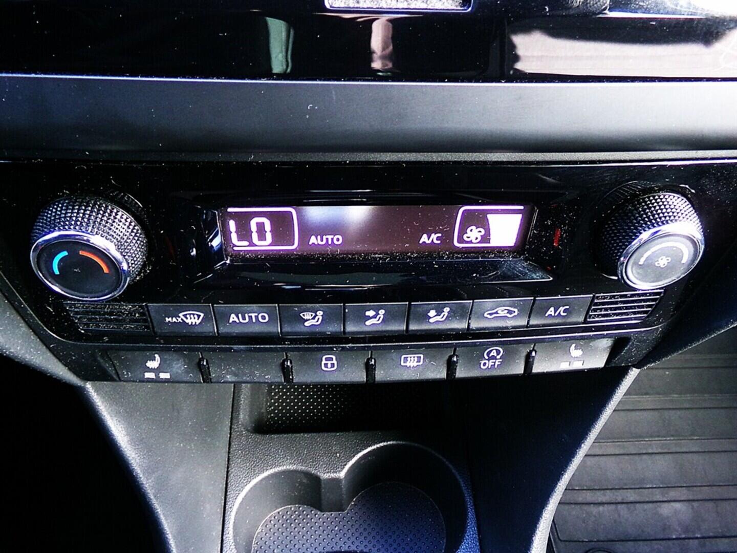 O419V07718_28.webp_RAPID Style 1.0 TSI 81 kW automat