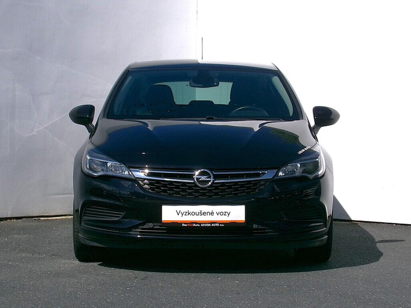 O419V07736_13.webp_ASTRA Enjoy 1.4  92 kW manuál