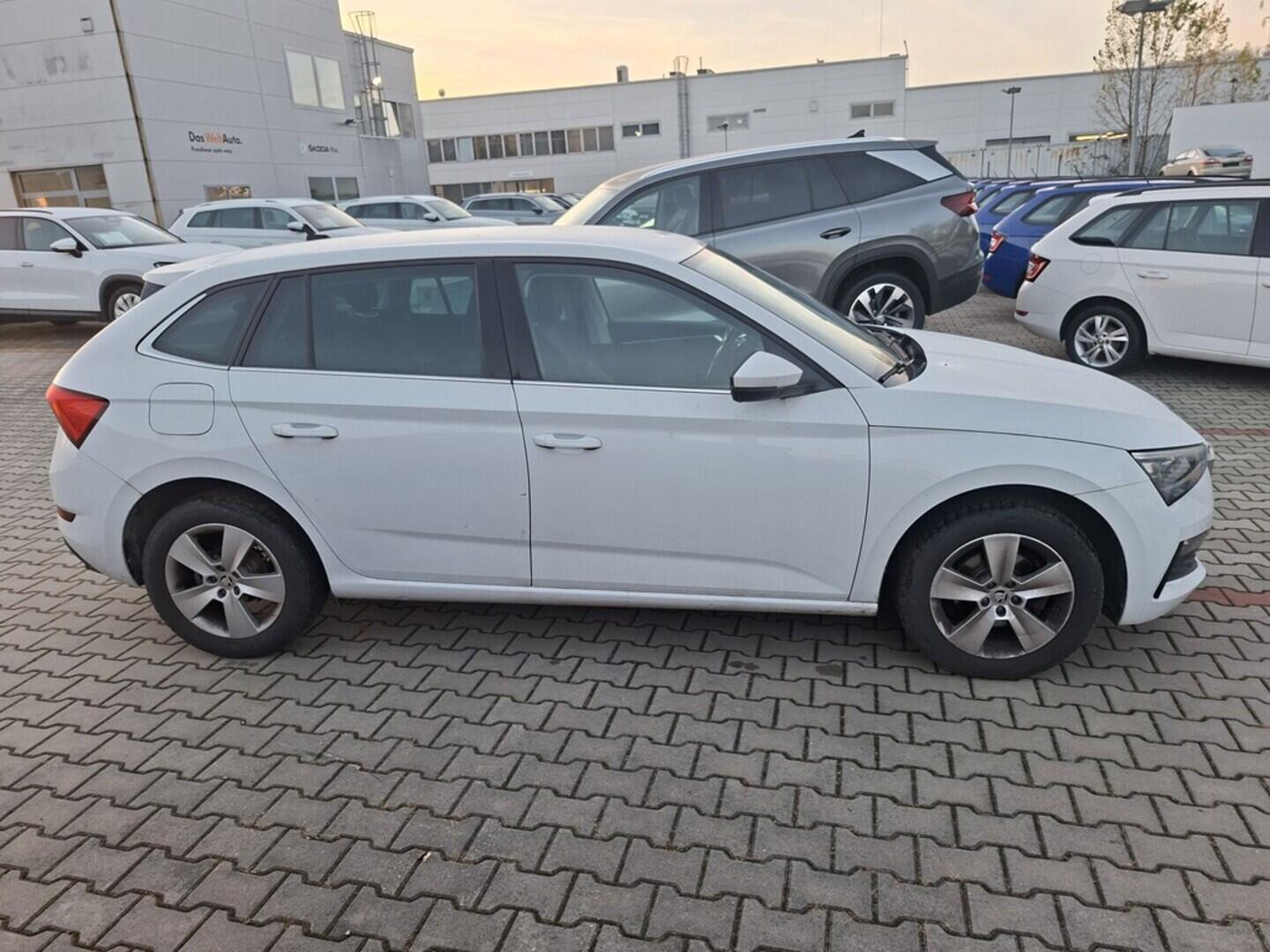 O419V07742_12.webp_SCALA Style 1.0 TSI 81 kW automat, DPH