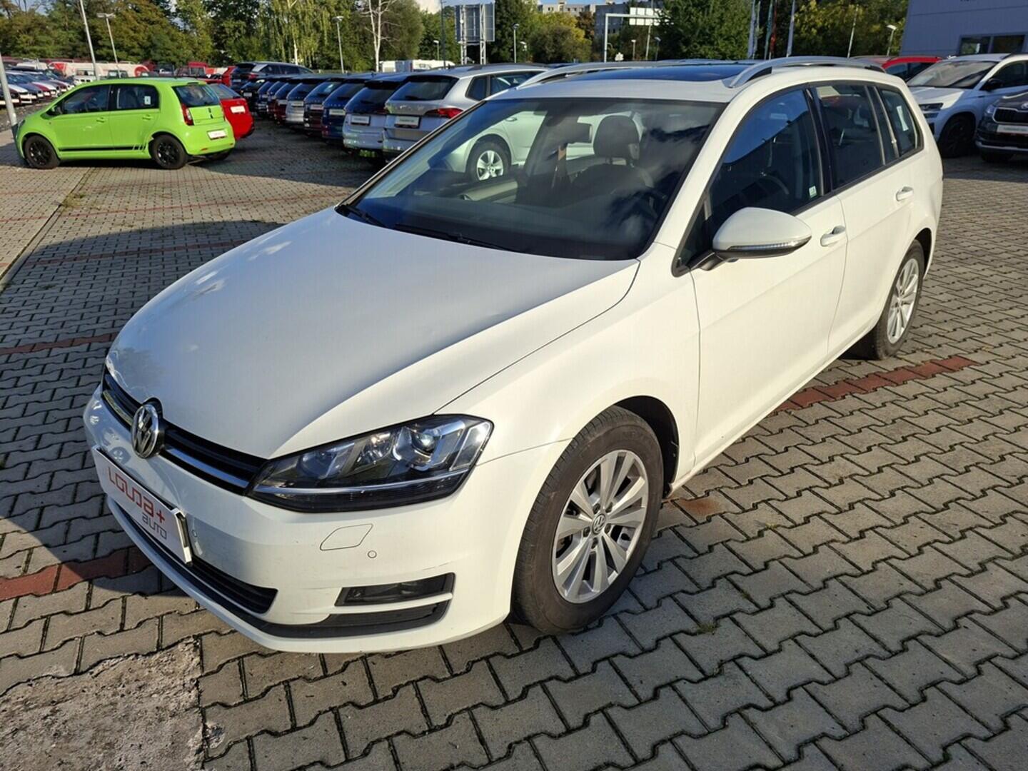 O419V07748_10.webp_GOLF VARIANT Comfortline 1.2 TSI 81 kW manuál