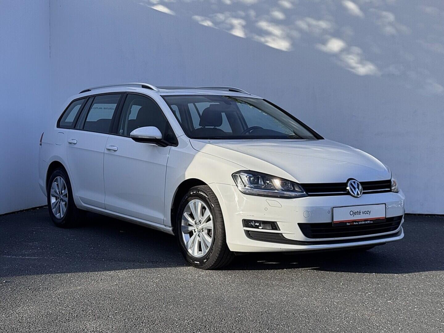 O419V07748_14.webp_GOLF VARIANT Comfortline 1.2 TSI 81 kW manuál