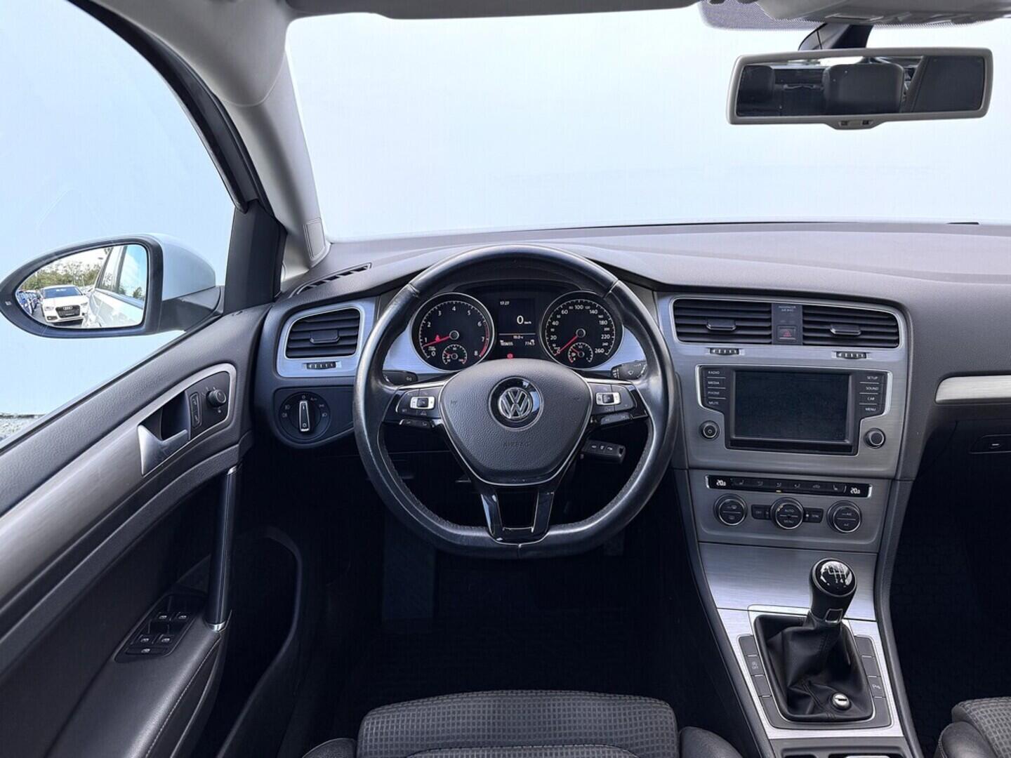 O419V07748_24.webp_GOLF VARIANT Comfortline 1.2 TSI 81 kW manuál