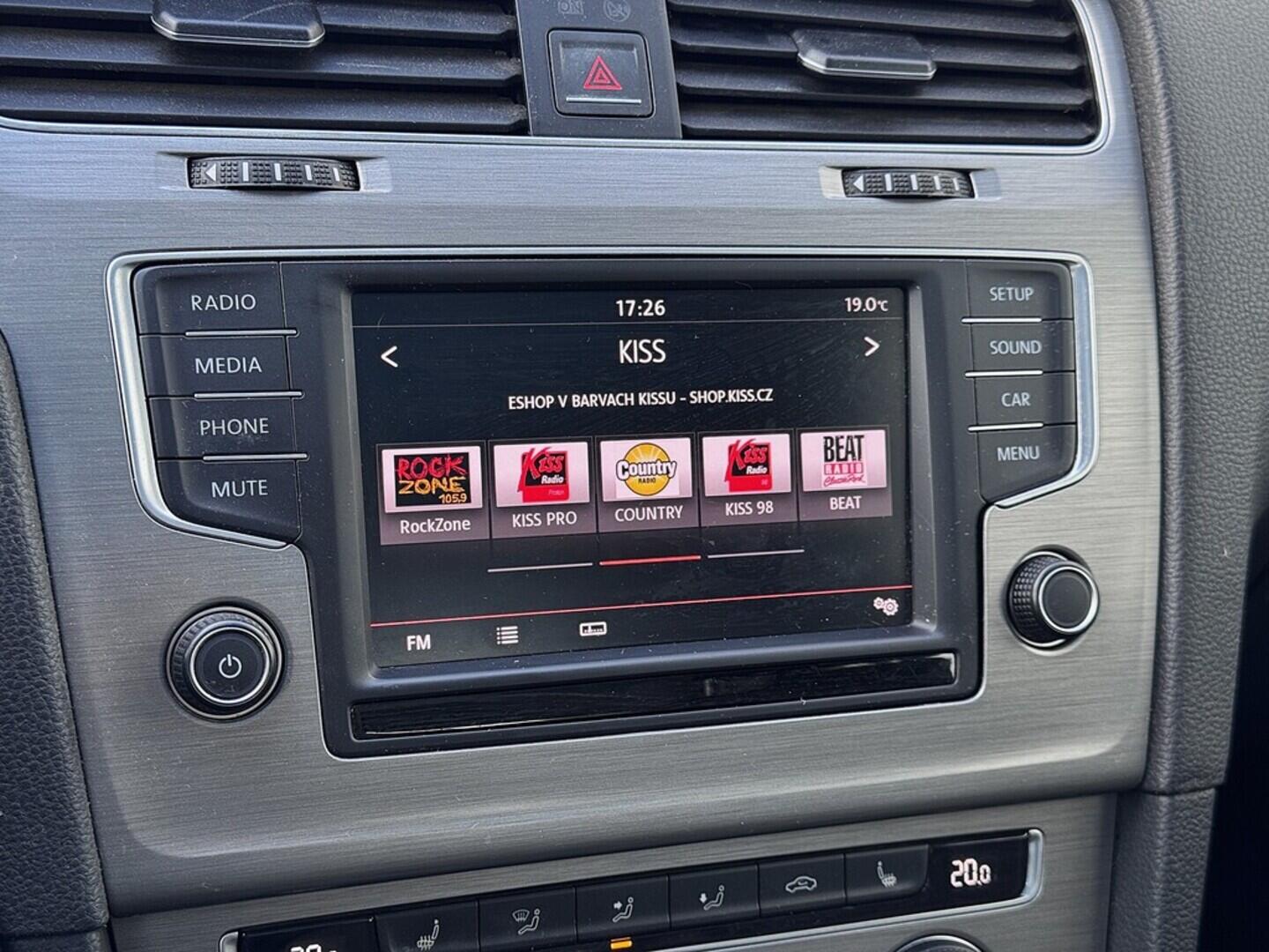 O419V07748_25.webp_GOLF VARIANT Comfortline 1.2 TSI 81 kW manuál