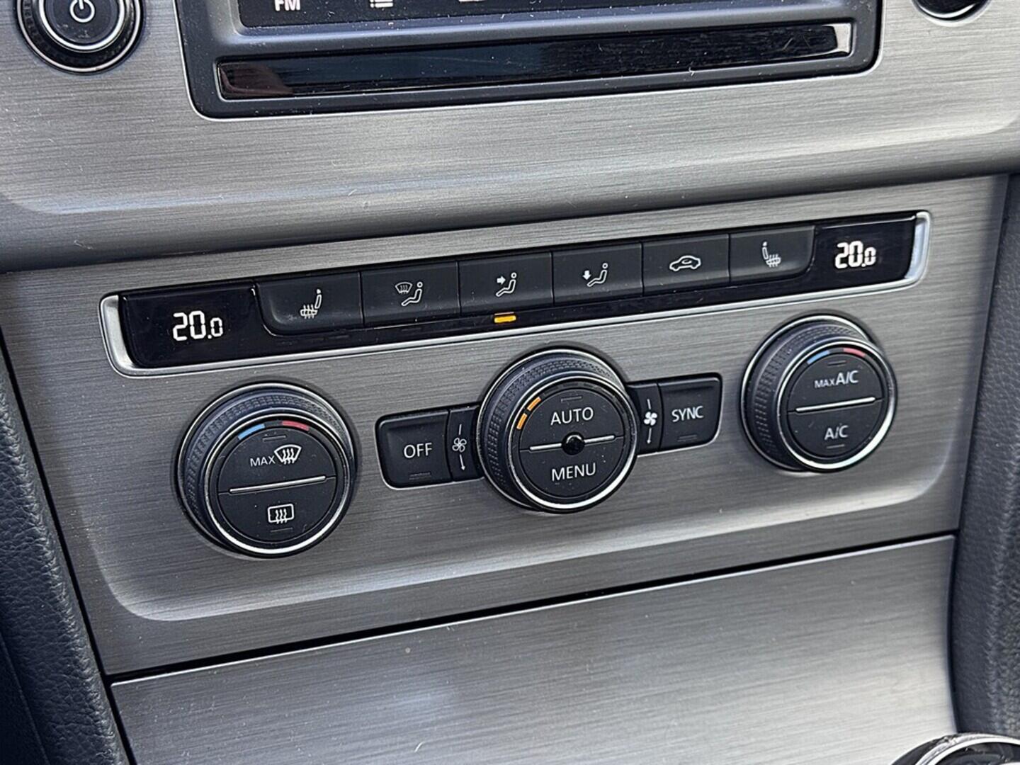 O419V07748_28.webp_GOLF VARIANT Comfortline 1.2 TSI 81 kW manuál