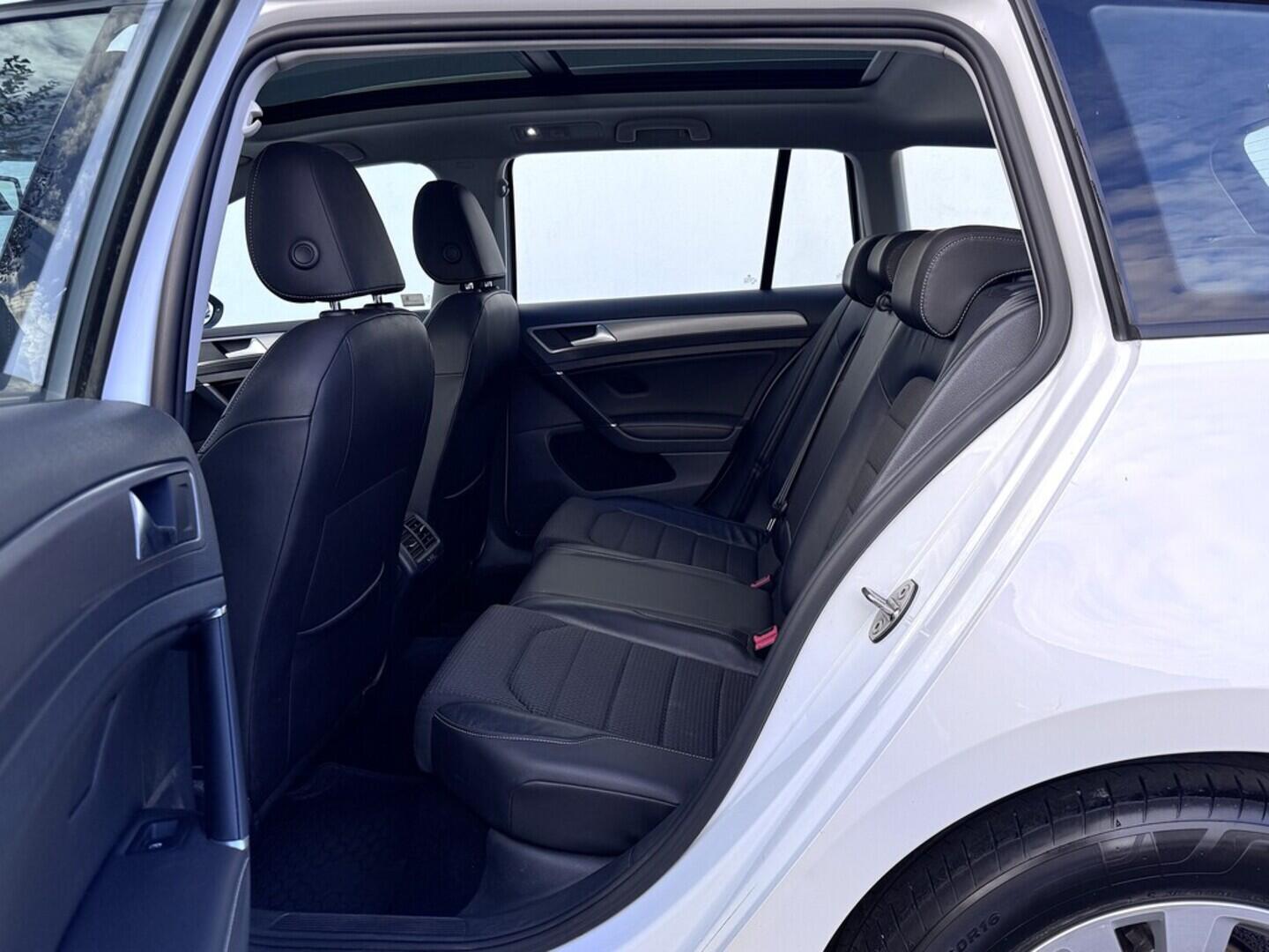 O419V07748_30.webp_GOLF VARIANT Comfortline 1.2 TSI 81 kW manuál