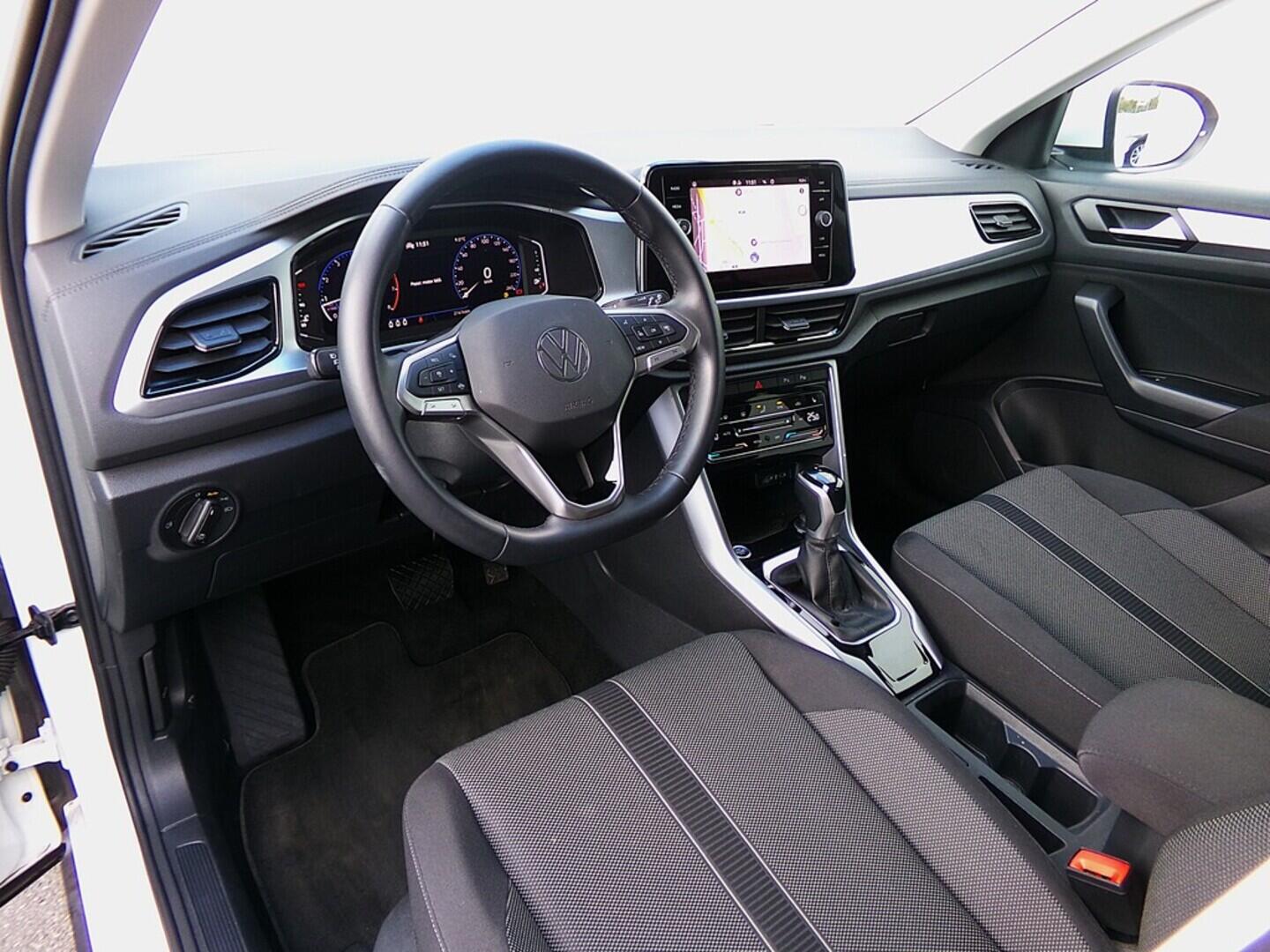 O419V07750_19.webp_T-ROC Life 1.5 TSI 110 kW automat, DPH