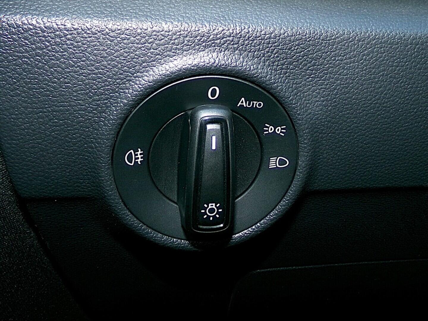 O419V07750_23.webp_T-ROC Life 1.5 TSI 110 kW automat, DPH