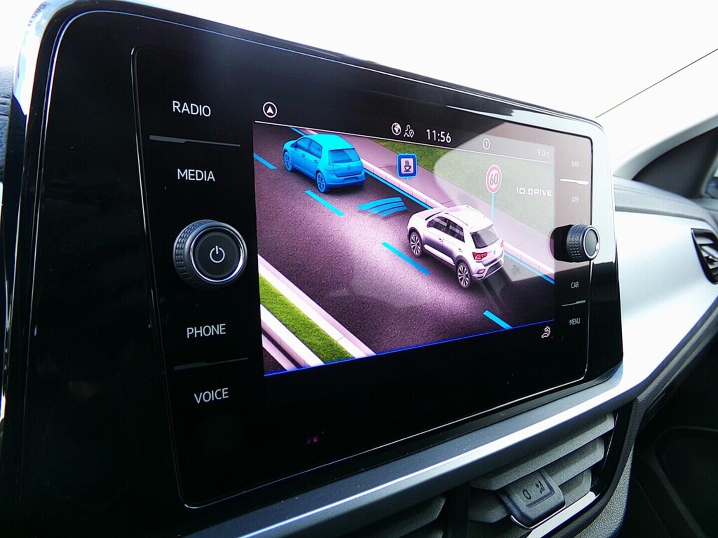 O419V07750_29.webp_T-ROC Life 1.5 TSI 110 kW automat, DPH