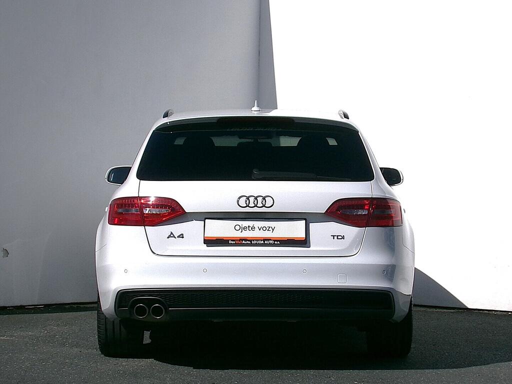 O419V07755_17.webp_A4 S-line 2.0 TDI 110 kW automat