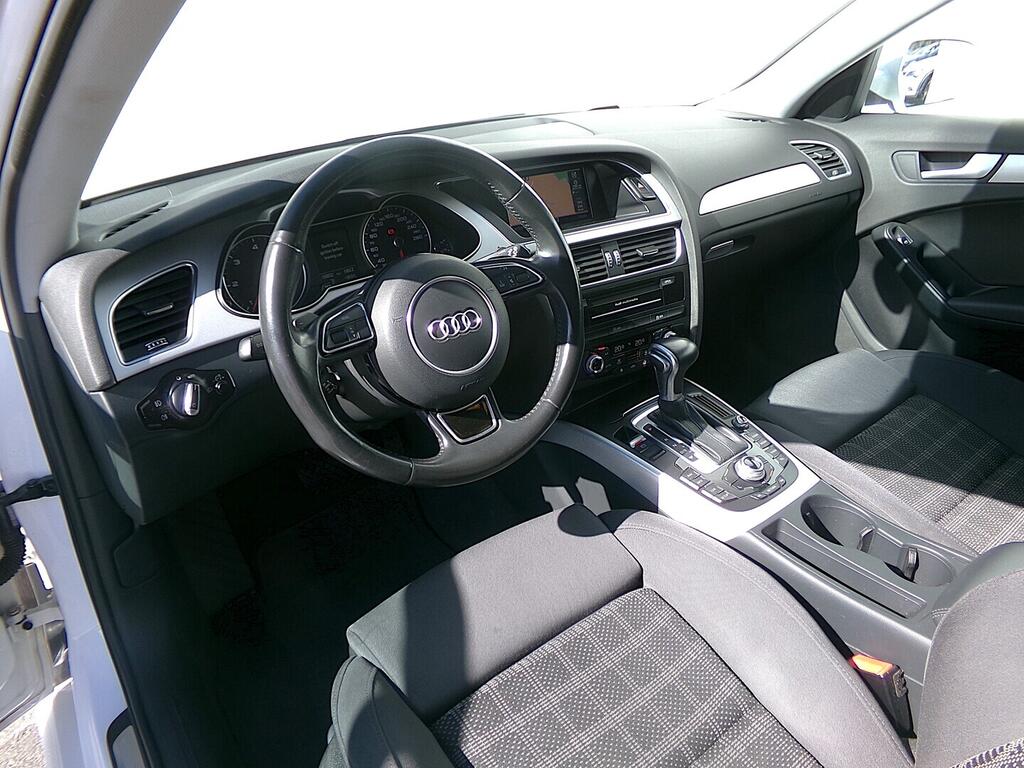 O419V07755_19.webp_A4 S-line 2.0 TDI 110 kW automat