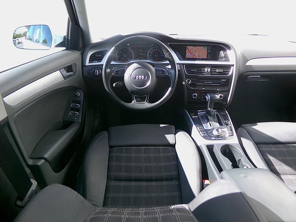 O419V07755_24.webp_A4 S-line 2.0 TDI 110 kW automat