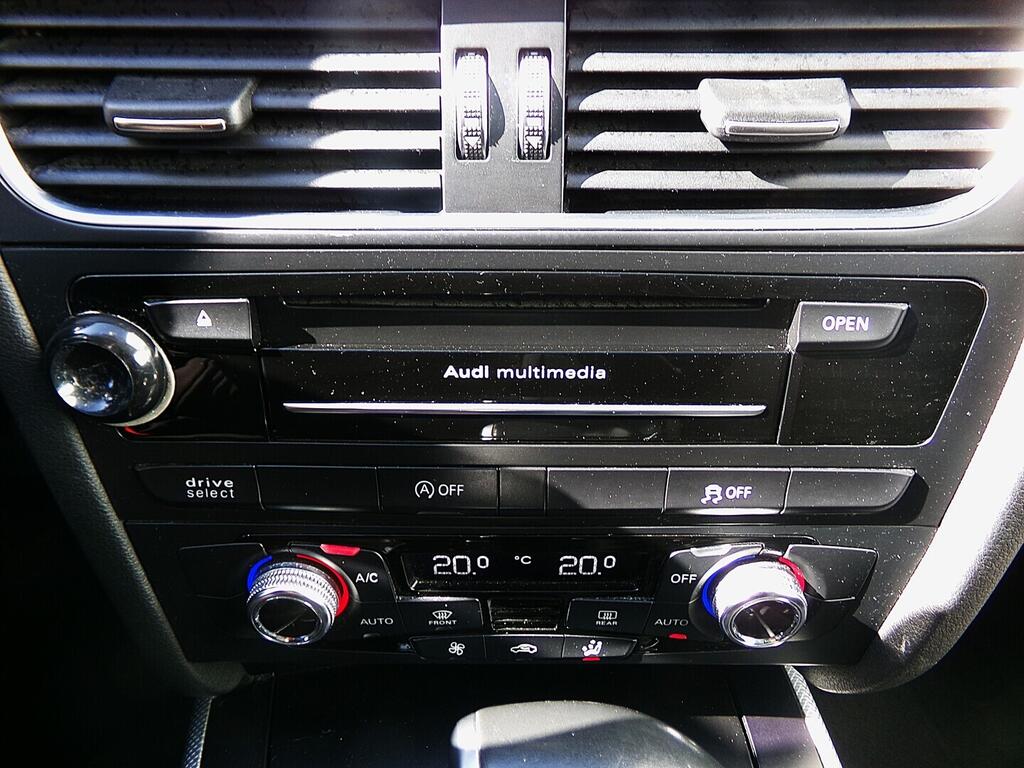 O419V07755_27.webp_A4 S-line 2.0 TDI 110 kW automat