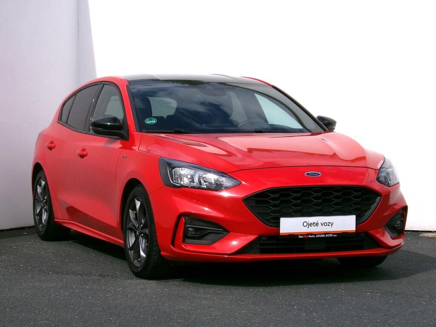 O419V07758_14.webp_FOCUS ST line 1.0  92 kW manuál