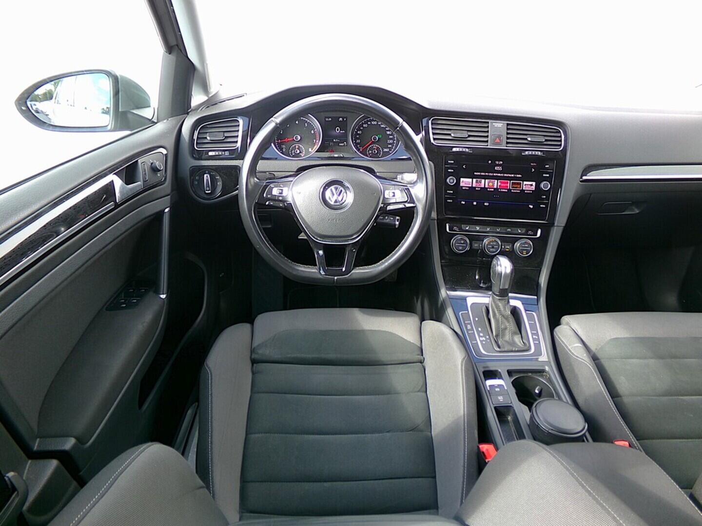 O419V07760_24.webp_GOLF VARIANT Highline 1.5 TSI 110 kW automat, DPH