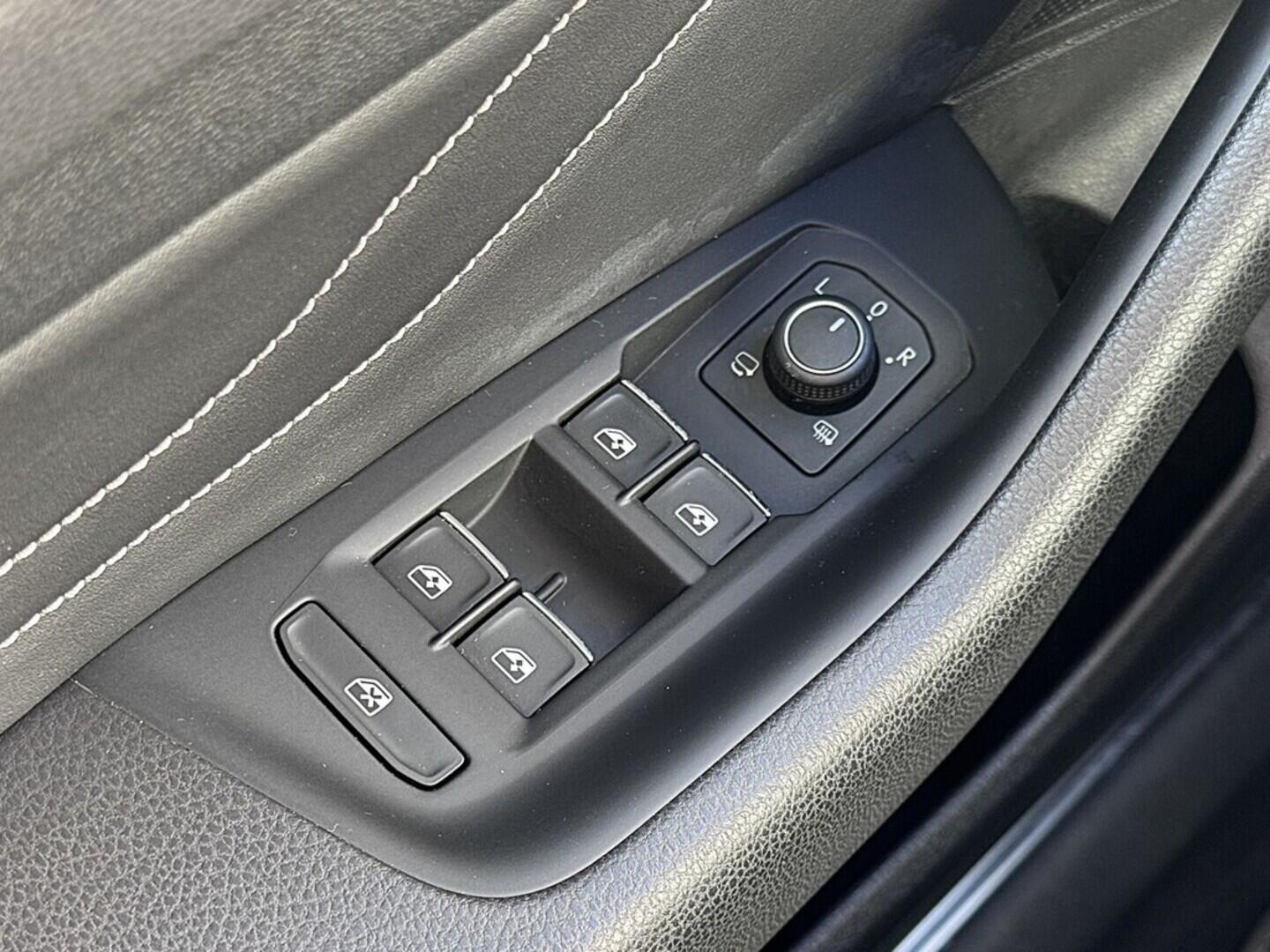 O419V07789_22.webp_ARTEON R-line 2.0 TDI 147 kW automat, DPH