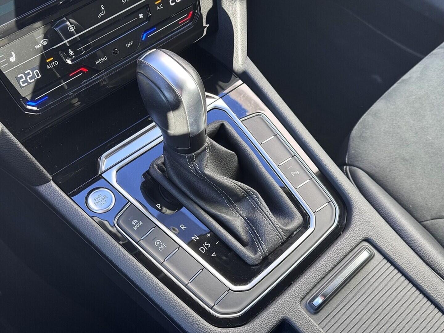 O419V07789_32.webp_ARTEON R-line 2.0 TDI 147 kW automat, DPH