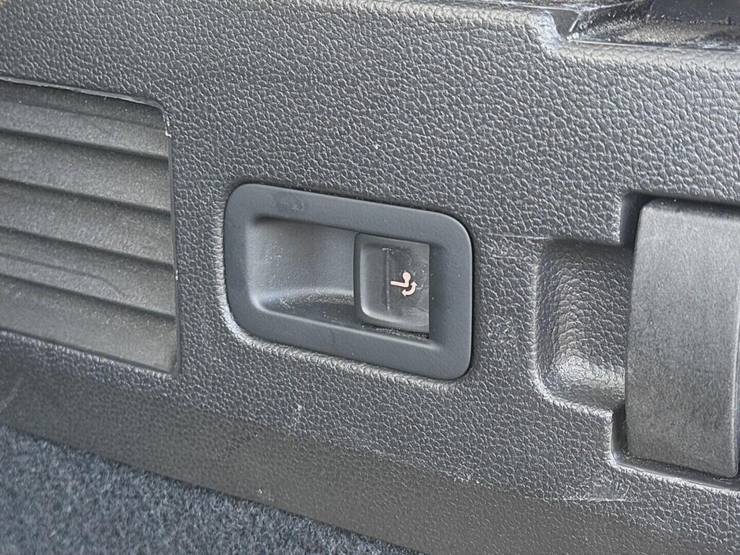 O419V07789_35.webp_ARTEON R-line 2.0 TDI 147 kW automat, DPH