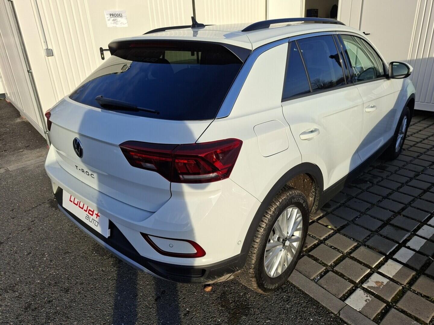 O419V07791_11.webp_T-ROC Life 1.5 TSI 110 kW automat, DPH