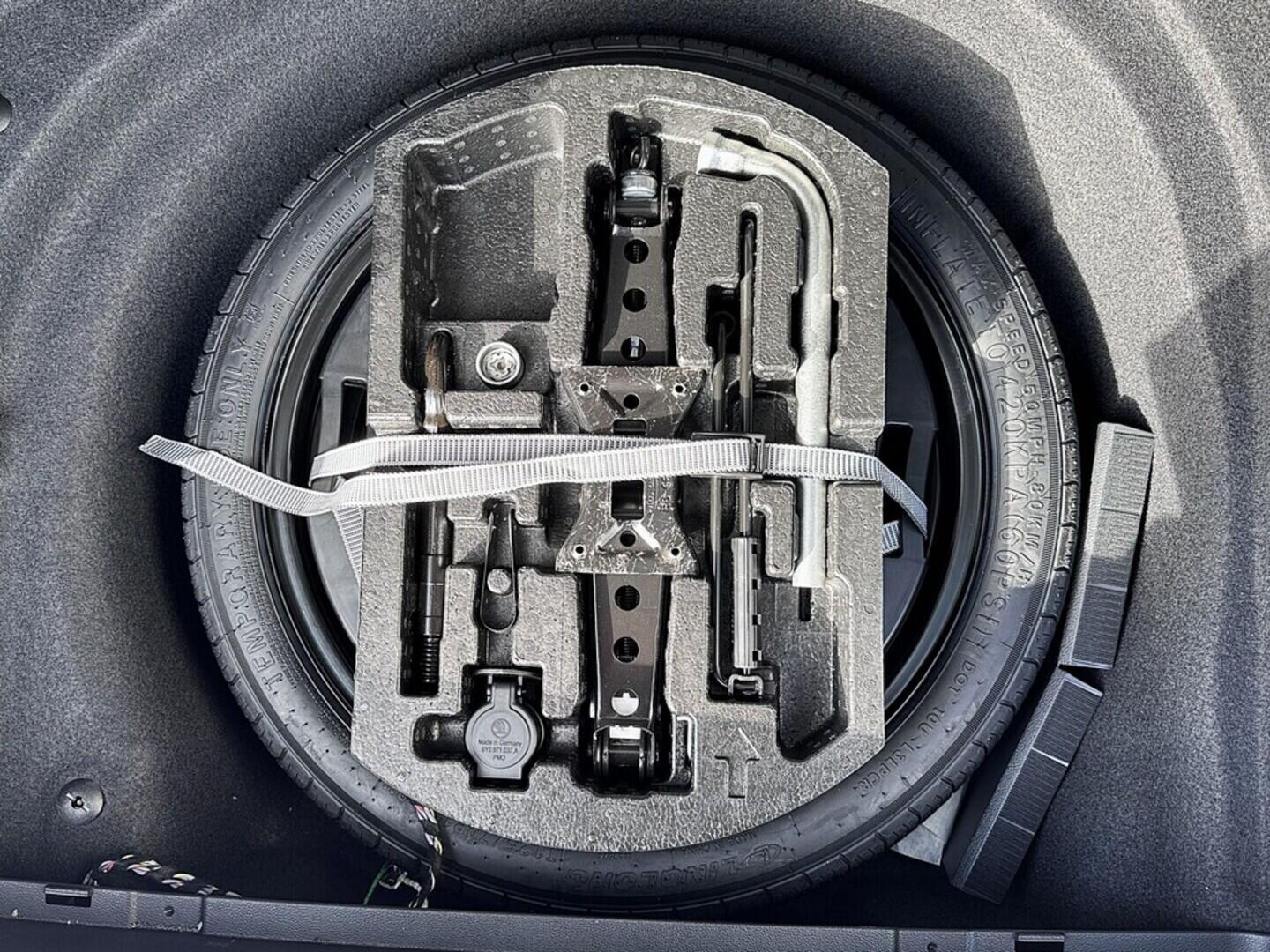 O419V07793_36.webp_SUPERB L&K 2.0 TDI 142 kW automat, DPH