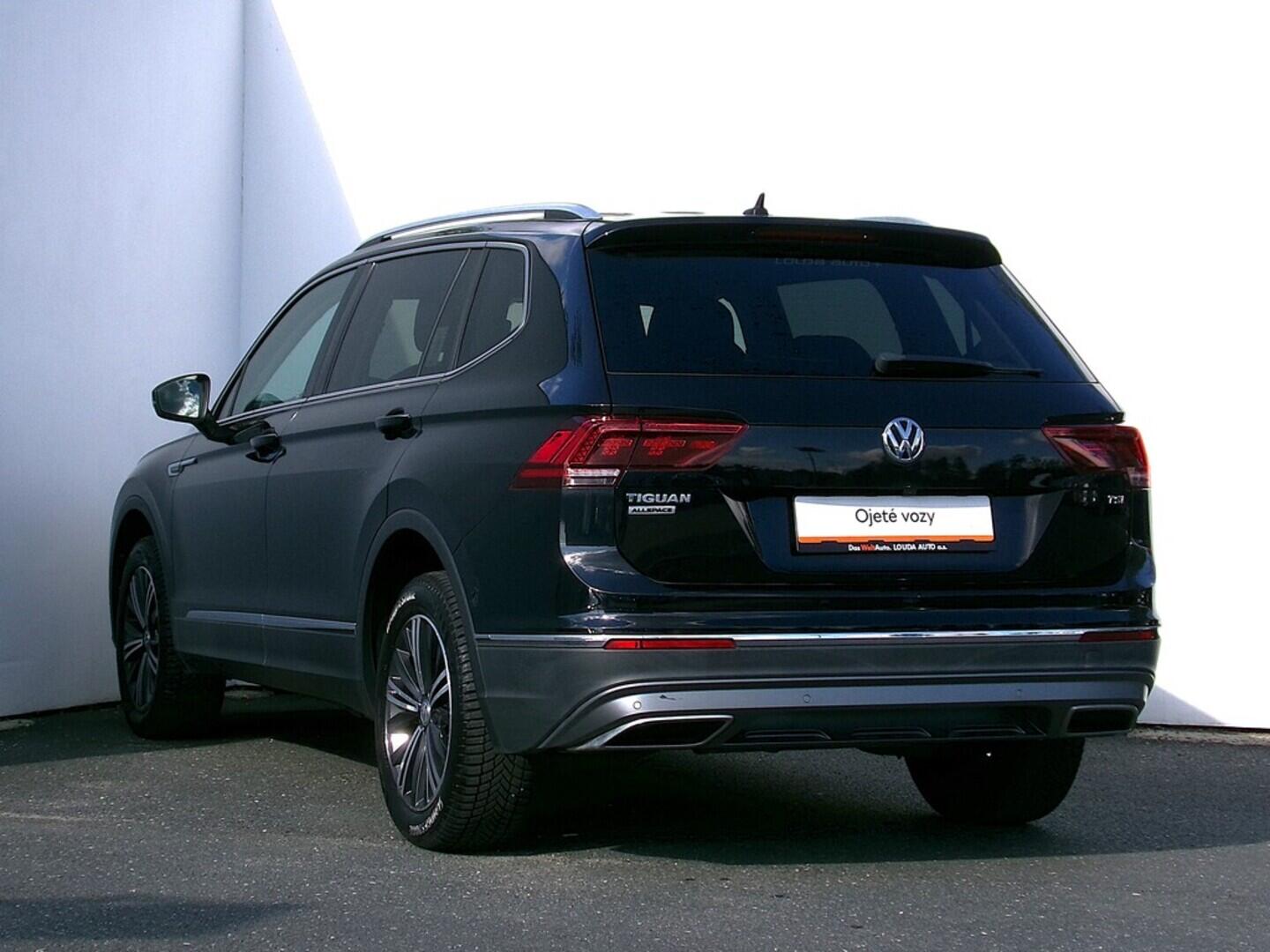 O419V07796_15.webp_TIGUAN ALLSPACE Highline 1.5 TSI 110 kW automat